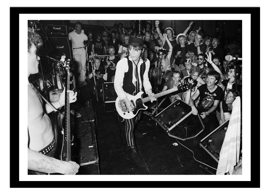 Johnny Thunders I Malmö 1984 - Bilden är Tagen Av Fotografen Magnus Af ...